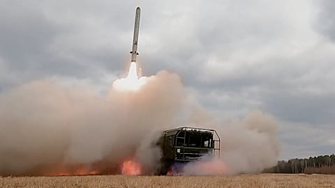 Iskander missile 