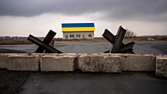 Haus in einem Vorort von Kiew in der Ukraine