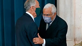 Marcelo Rebelo de Sousa e António Costa na cerimónia de tomada de posse do governo