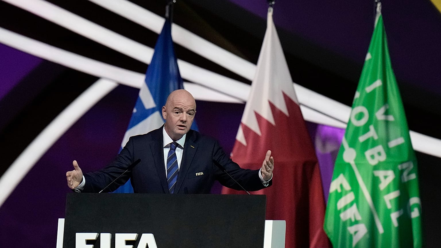 جاني انفانتينو خلال مؤتمر الفيفا في مركز الدوحة للمعارض والمؤتمرات في الدوحة - قطر. 2022/03/31