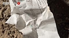 Ein Journalist der lokalen Website punctul.ro hatte die Stimmzettel auf der Mülldeponie Nahe Târgu Mures gefilmt.