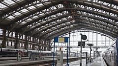 The laert was sounded near Lille Flandres train station.