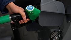 Eine Tankstelle in Amsterdam im April 2022