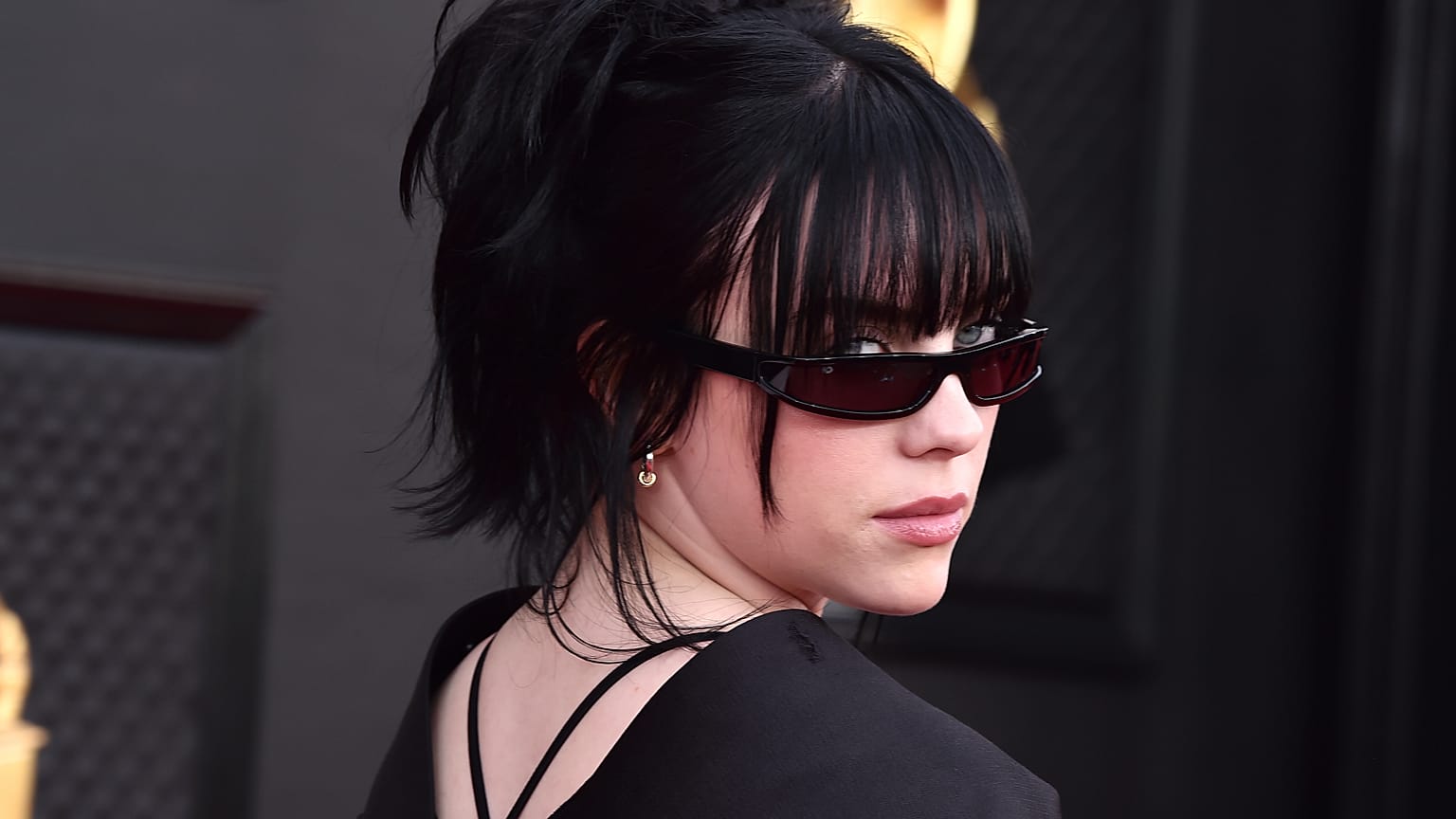 Billie Eilish arrives at the 64th Annual Grammy Awards at the MGM Grand Garden Arena on Sunday, April 3, 2022, in Las Vegas.