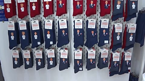 Die französischen Präsidentschaftskandidaten auf Socken - eine Idee der Französin Maxime Lemerse aus Lille