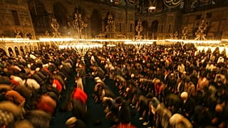 Gebet zu Beginn des Ramadan - 'Tarawih' in Istanbul in der Türkei