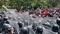 La columna de inmigrantes centroamericanos entró en México desde Guatemala  
