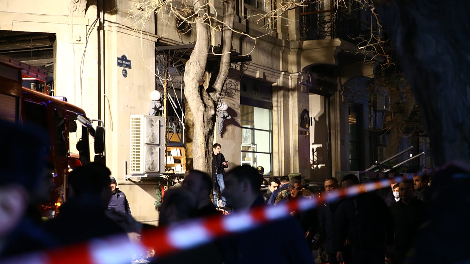 Bakü'de patlama meydana geldi