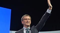 Feijóo nach seiner Wahl zum Parteichef in Sevilla, 2.4.2022.