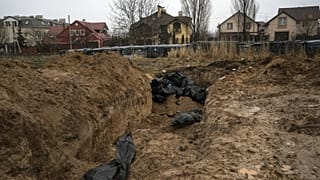 Tömegsír Bucsában