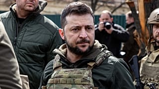 Le président ukrainien en visite à Boutcha, le 4 avril 2022