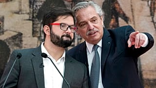 El presidente chileno, Gabriel Boric, y el argentino, Alberto Fernández, en Buenos Aires, Argentina