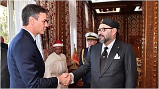 رئيس الوزراء الإسباني بيدرو سانشيز خلال لقائه للعاهل المغربي عام 2018