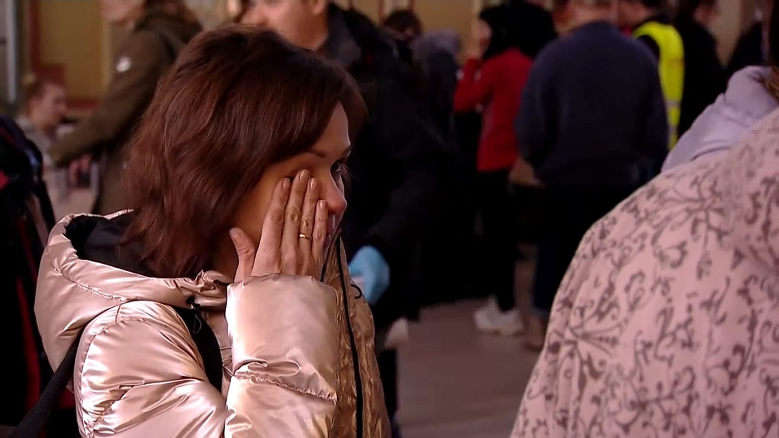 Les femmes et enfants ukrainiens risquent d'être exploités sur le chemin de leur exil