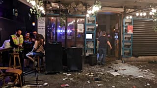 Schäden nach dem Angriff in Tel Aviv