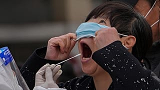 China aumenta testagem para tentar controlar pico da pandemia