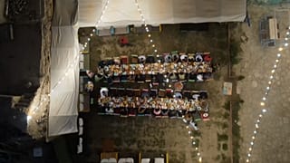 A Mossoul en Irak, pour le mois du ramadan, la communauté chrétienne a offert un repas de rupture du jeûne (iftar) à des dizaines de musulmans irakiens.