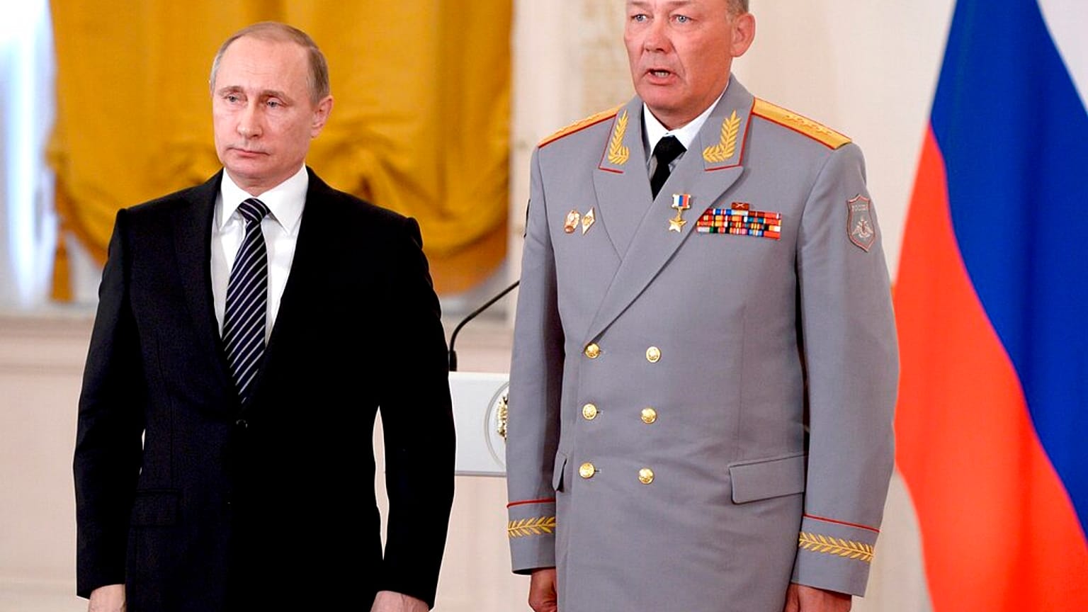 Wladimir Putin und Alexander Dwornikow - ARCHIV