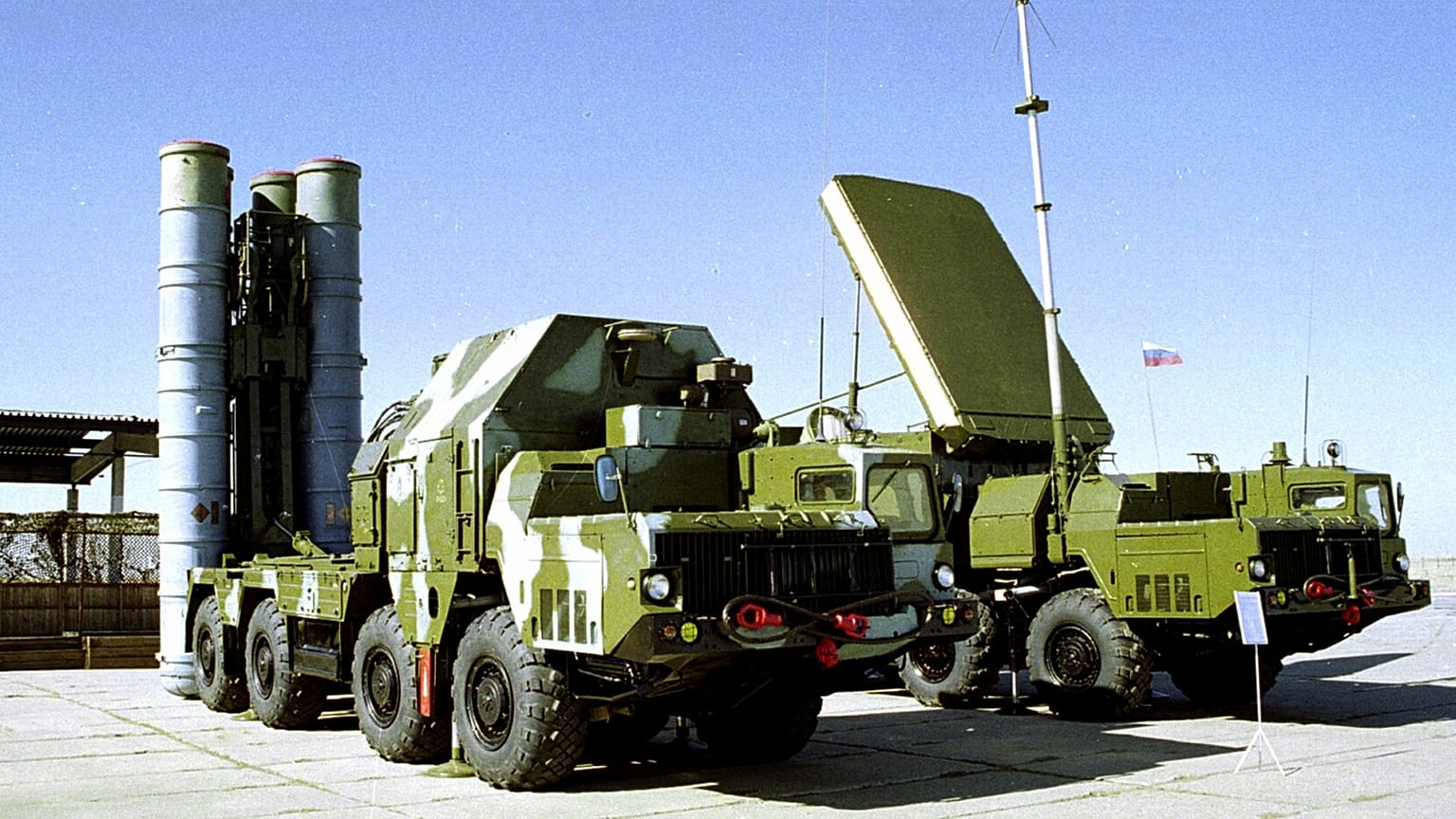 Archív fotó az orosz S-300-as légvédelmi rendszerről