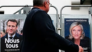 Macron y Le Pen en carteles electorales
