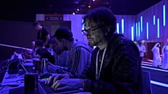 Cyber crime specialist at hacker event. 