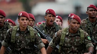 أرشيف-صورة لعناصر من الجيش البرازيلي
