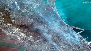 Mariupol, la città portuale distrutta.
