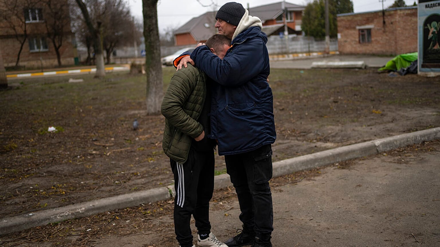 Russian troops inspect streets of Mariupol