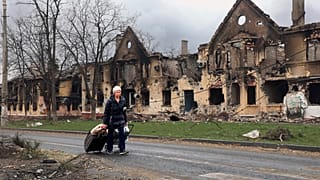 Zerstörte Gebäude in Mariupol (Aufnahme vom 8. April 22)