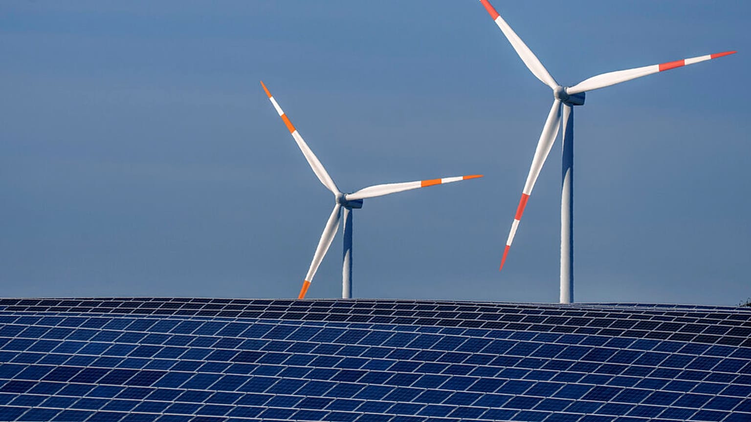 Yenilenebilir enerji kontratlarının fiyatı Kuzey Amerika'da yüzde 28,5 Avrupa'da ise yüzde 27,5 arttı