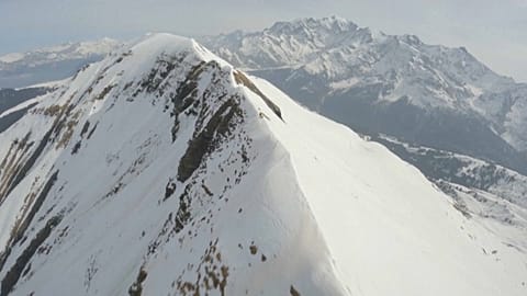 جبل Aiguille Croche في جبال الألب الفرنسية