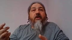 Fotograf Krisztián Elek ist seit Beginn des Krieges in der Ukraine 