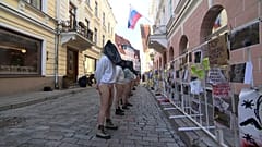 Акция протеста у посольства РФ в Таллинне