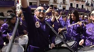 Vecinos de Calanda durante la Rompida de la Hora