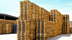 Ukraine, Russia and Belarus were key to Europe’s supply of wooden pallets. The war and sanctions upended the market.