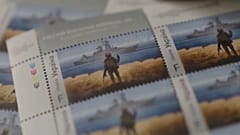 Ukrán emlékbélyeg a Moskva cirkáéó elsüllyesztésére