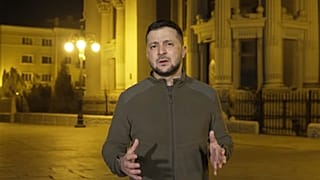 صورة أرشيفية للرئيس الأوكراني فولوديمير زيلينسكي أثناء إدلائه بتصريح بمدينة كييف 19 مارس 2022