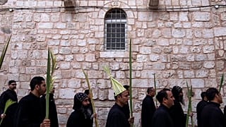 Cristãos ortodoxos celebram Domingo de Ramos em Jerusalém