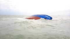 Sinkender Tanker vor der Küste von Tunesien