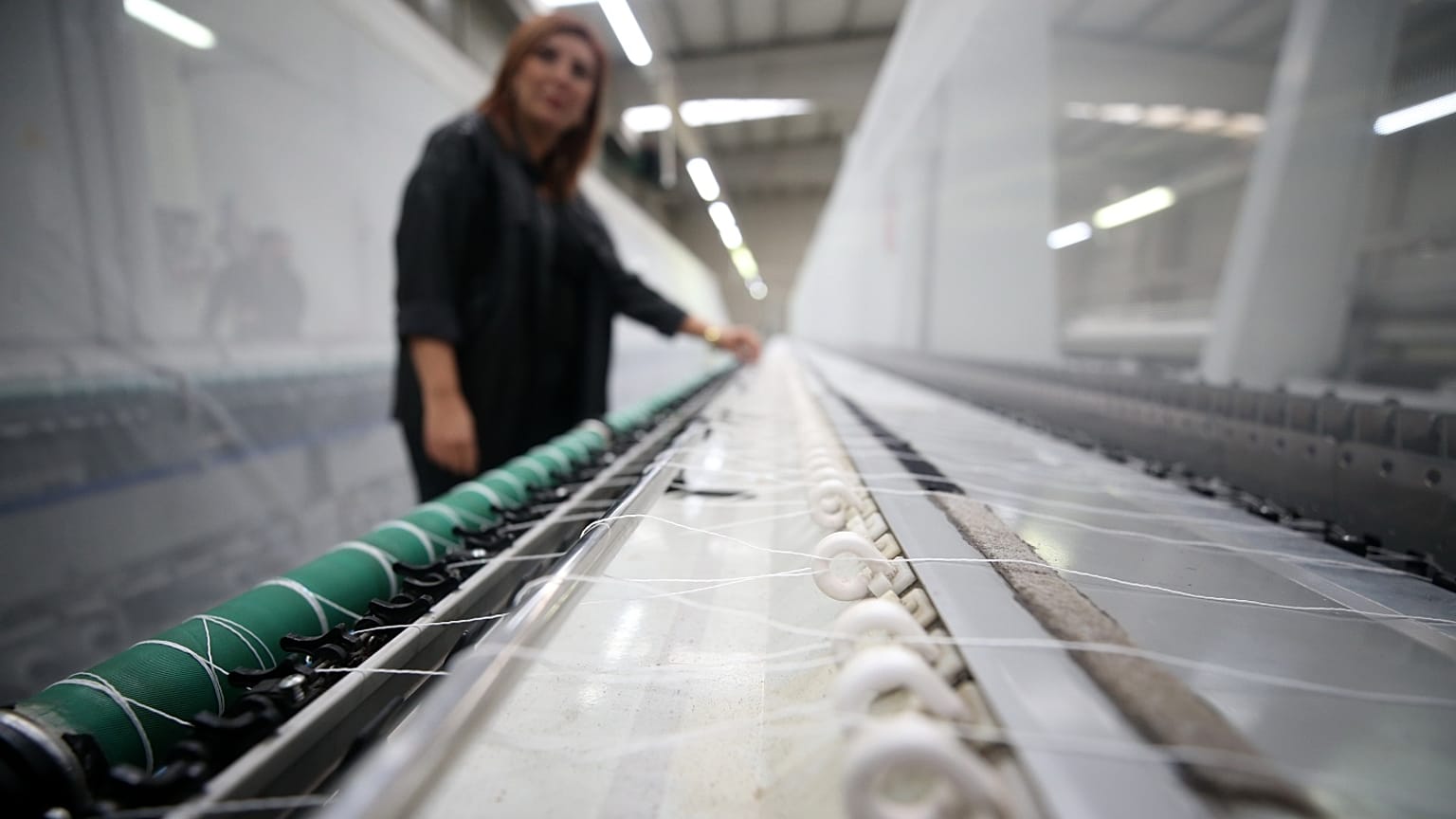 Türkiye'de KOSGEB desteğiyle fabrika kuran bir kadın girişimci
