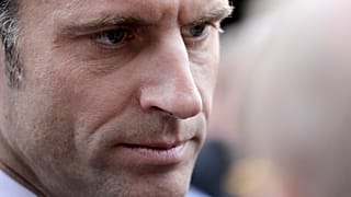 Il presidente uscente Emmanuel Macron