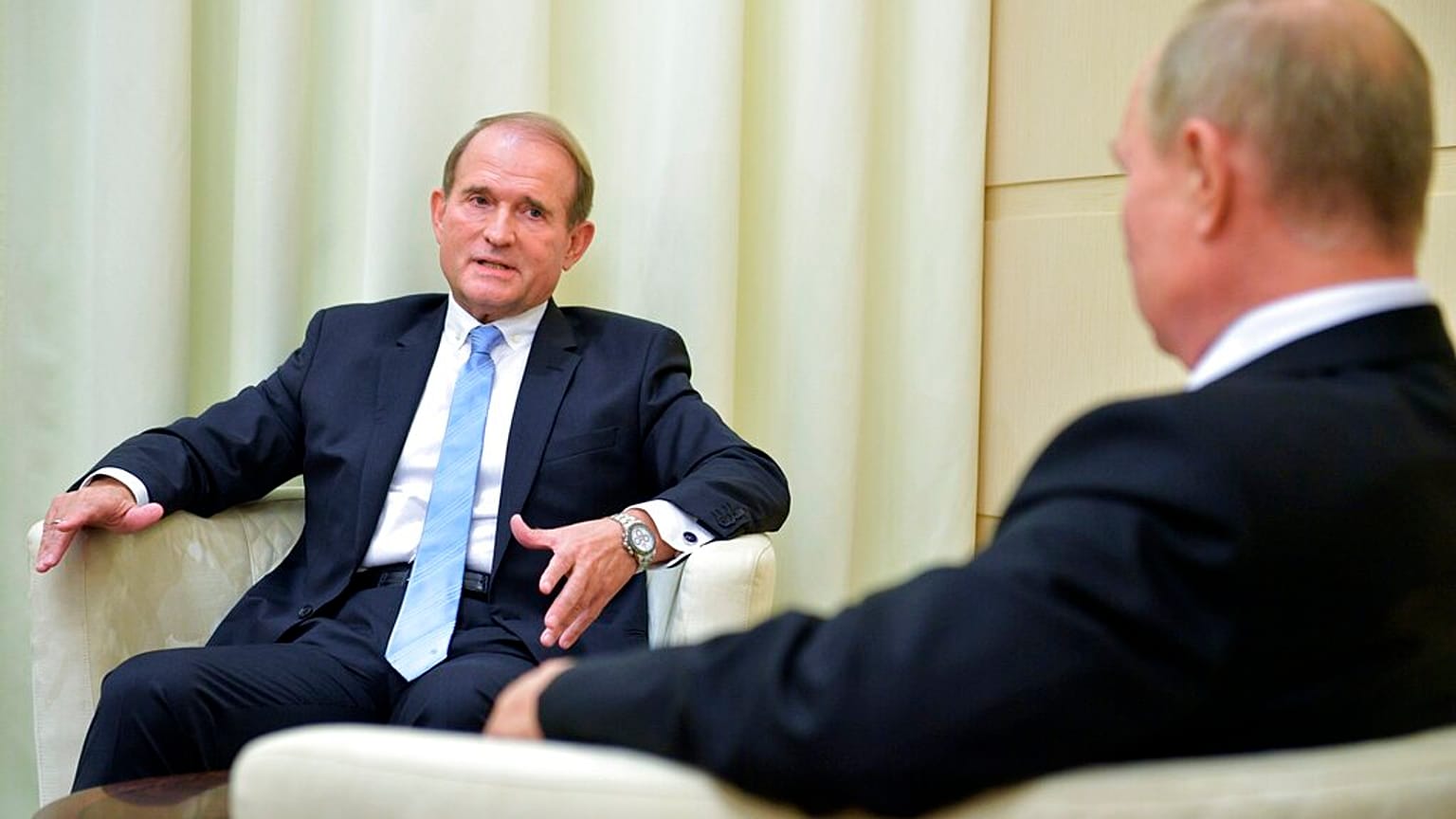 Viktor Medvedchuk au côté de Vladimir Poutine à Moscou (6 octobre 2020)