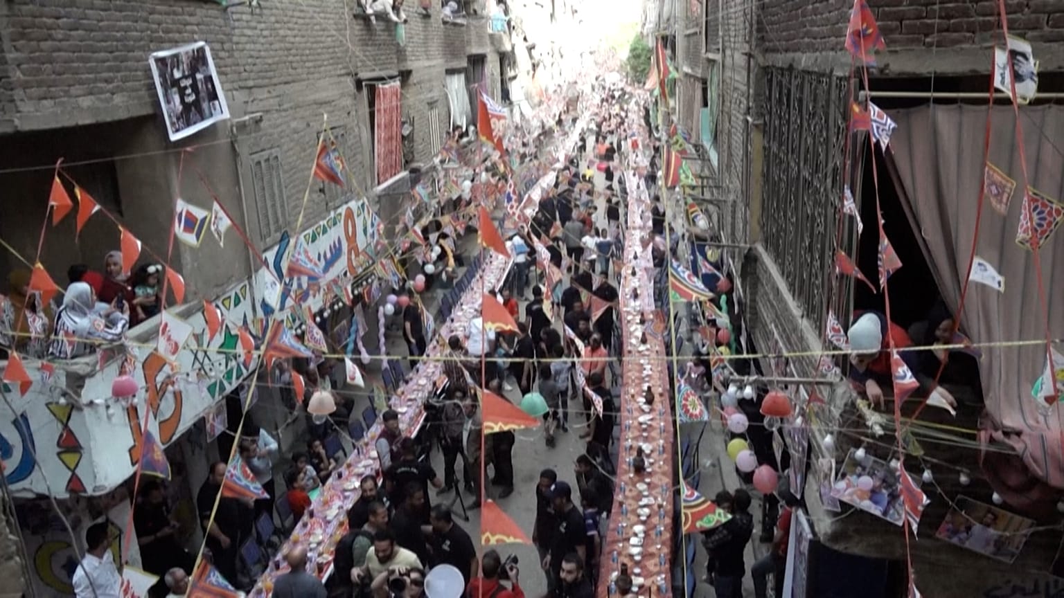 Iftar tables to enjoy free meals on the streets of Matariya