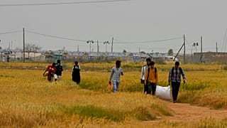 Kıbrıs'a yılın ilk üç ayında 5 bin 100 mülteci giriş yaptı