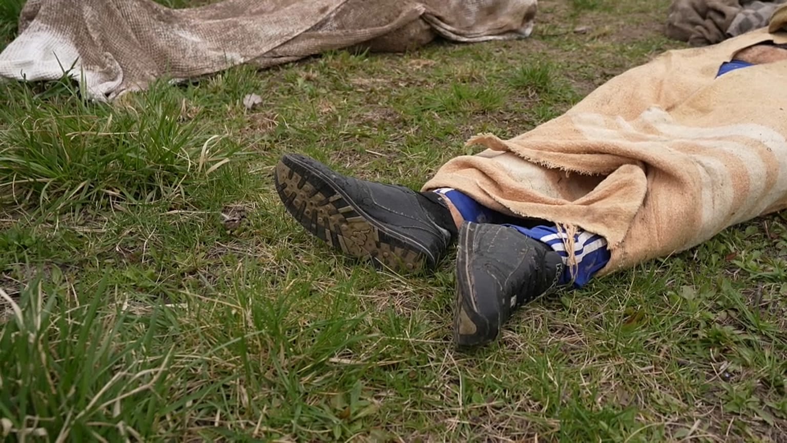 Täglich werden neue Tote in Borodjanka geborgen, 20.04.2022