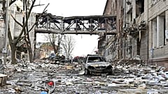Ein Bild der Zerstörung in einer Stadt im Osten der Ukraine