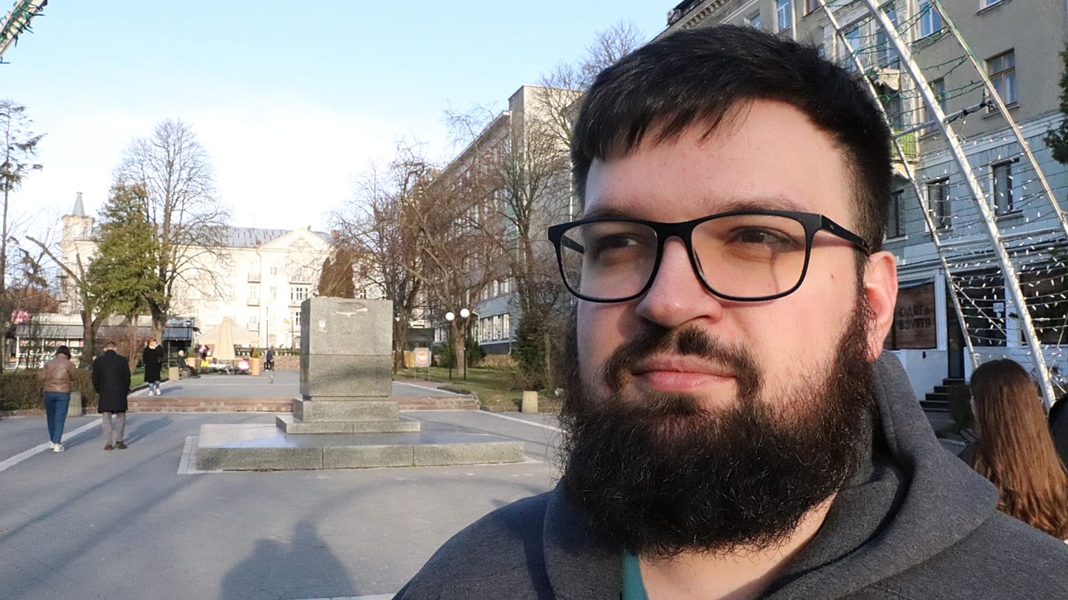 Dmytro Fedorchak pensé que era mejor actúa por si solo para eliminar la huella rusa