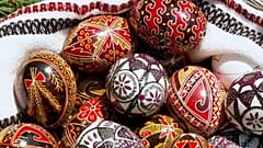 Пасхальные яйца в Румынии 