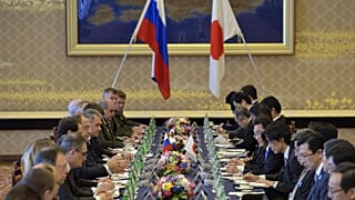 Rusya ve Japonya arasındaki görüşmeler