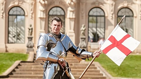 Actor poses in armour as Saint George